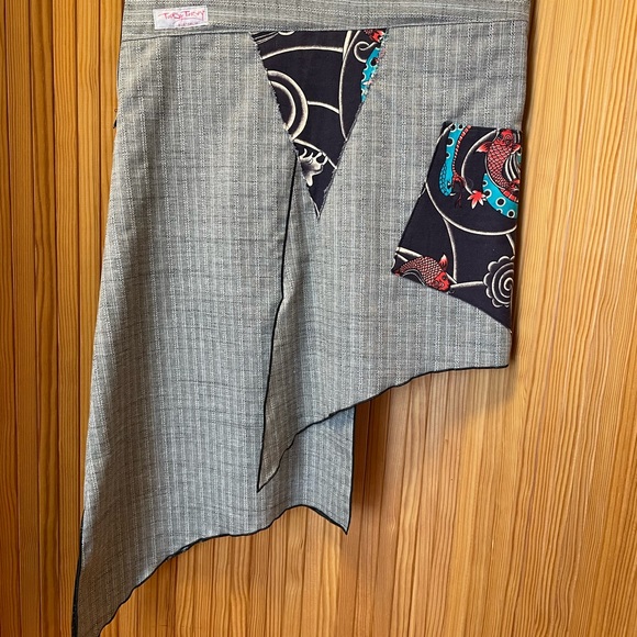 TOPSY TURVY High-Low Skirt - Picture 8 of 11